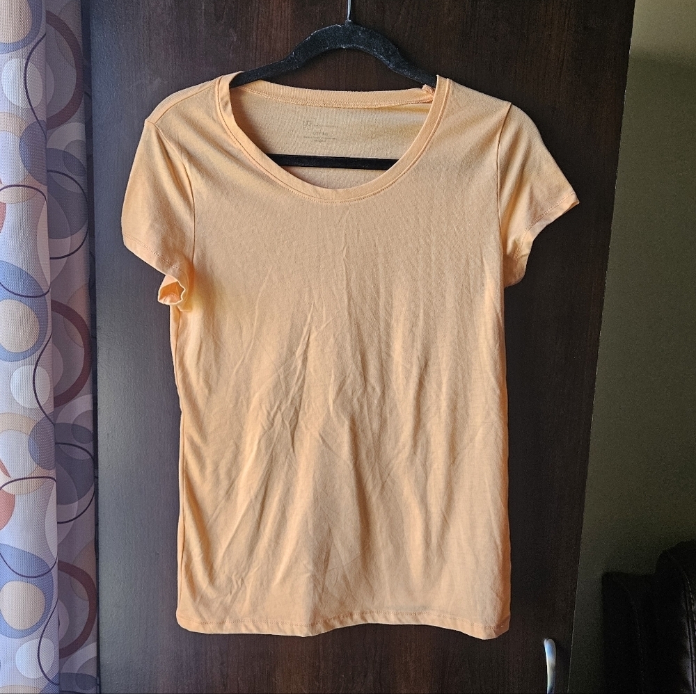Bundle Of 3 Women's T-shirts! Size Large!